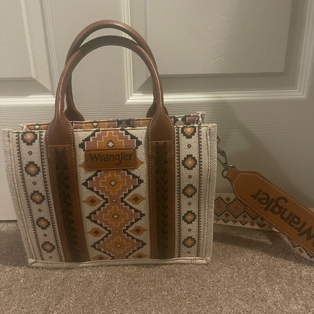 Wrangler Crossbody Tote